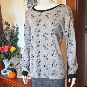 Peanuts size M baggy style Gray Snoopy Print Long Sleeve Top